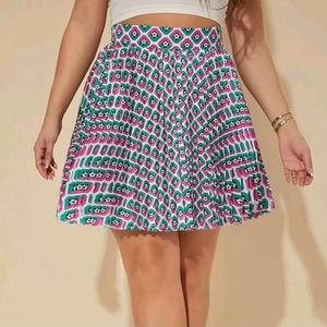 NWT High Waist Pleated Skirt Size M
